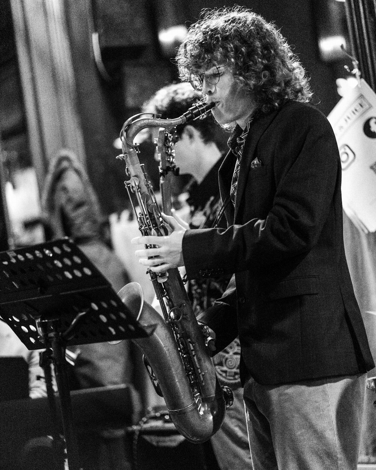 Live Music that moves the Room